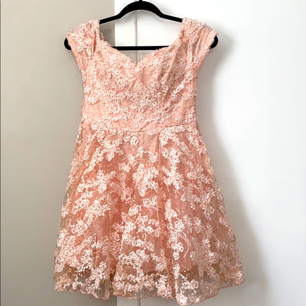 NWT pink lace dress  size M